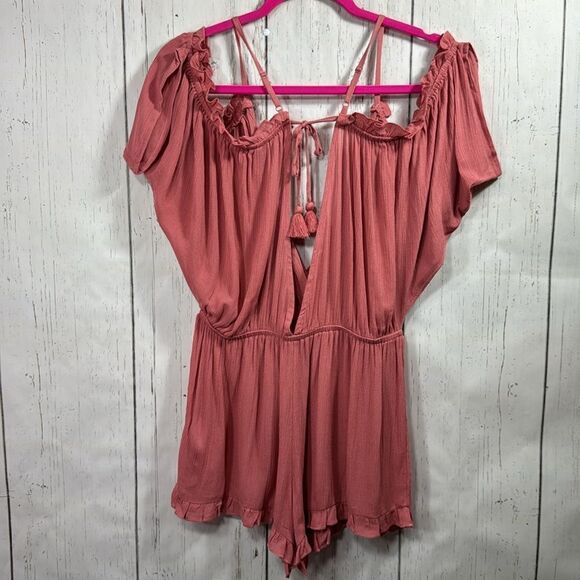 Topshop Cold Shoulder Ruffle V Neck Crinkle Light Pink Beachy Casual Romper - Picture 16 of 16